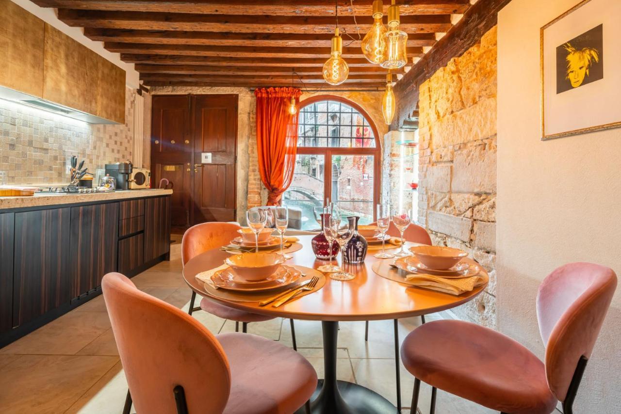 Casa Manina Sul Ponte - Your Private Canal View Venice Ngoại thất bức ảnh
