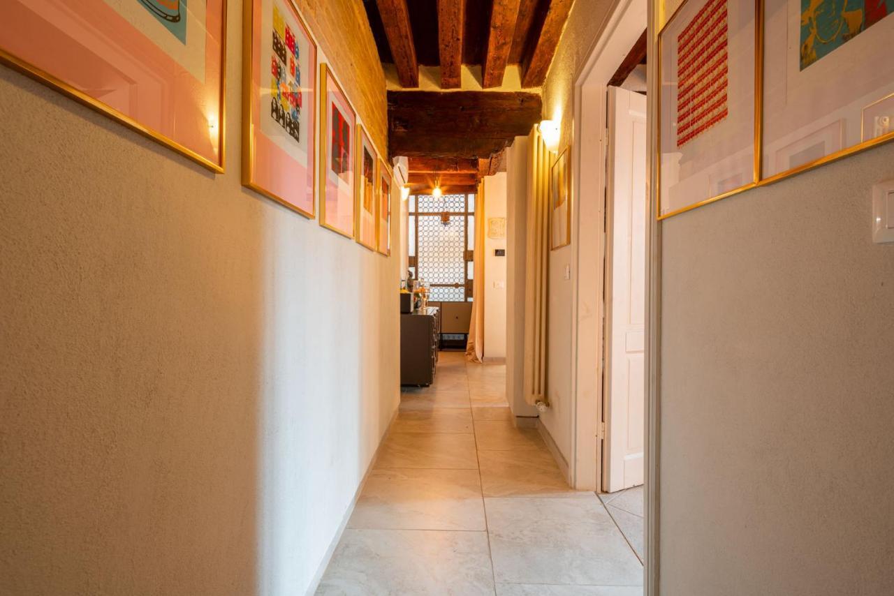Casa Manina Sul Ponte - Your Private Canal View Venice Ngoại thất bức ảnh