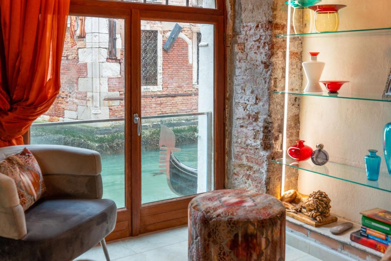 Casa Manina Sul Ponte - Your Private Canal View Venice Ngoại thất bức ảnh