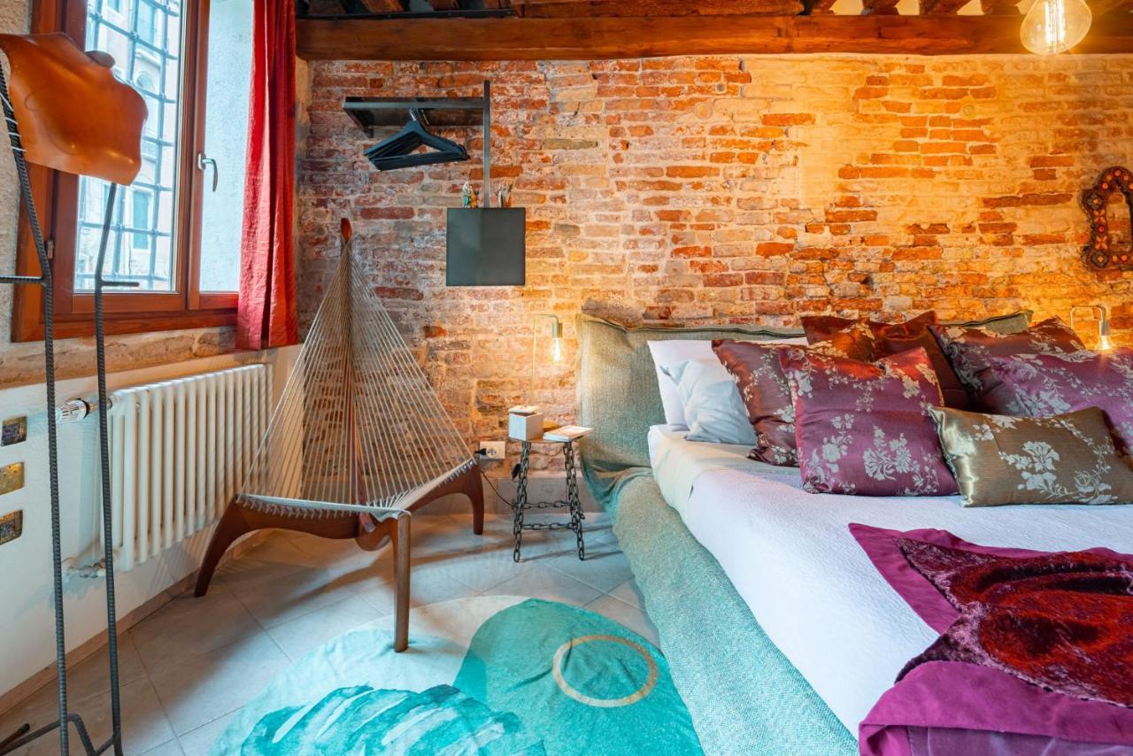 Casa Manina Sul Ponte - Your Private Canal View Venice Ngoại thất bức ảnh